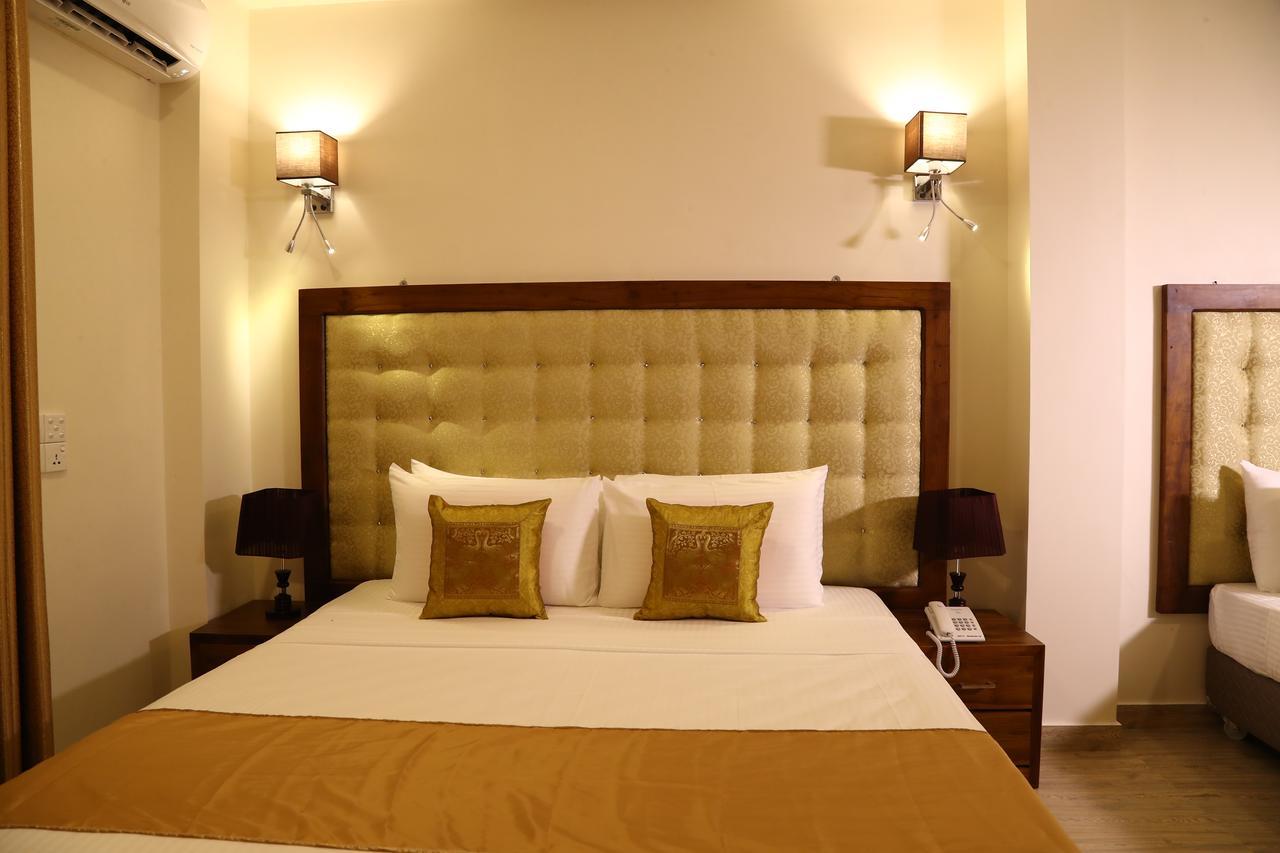 Hotel Vendol Maliga Edge Kandy Esterno foto