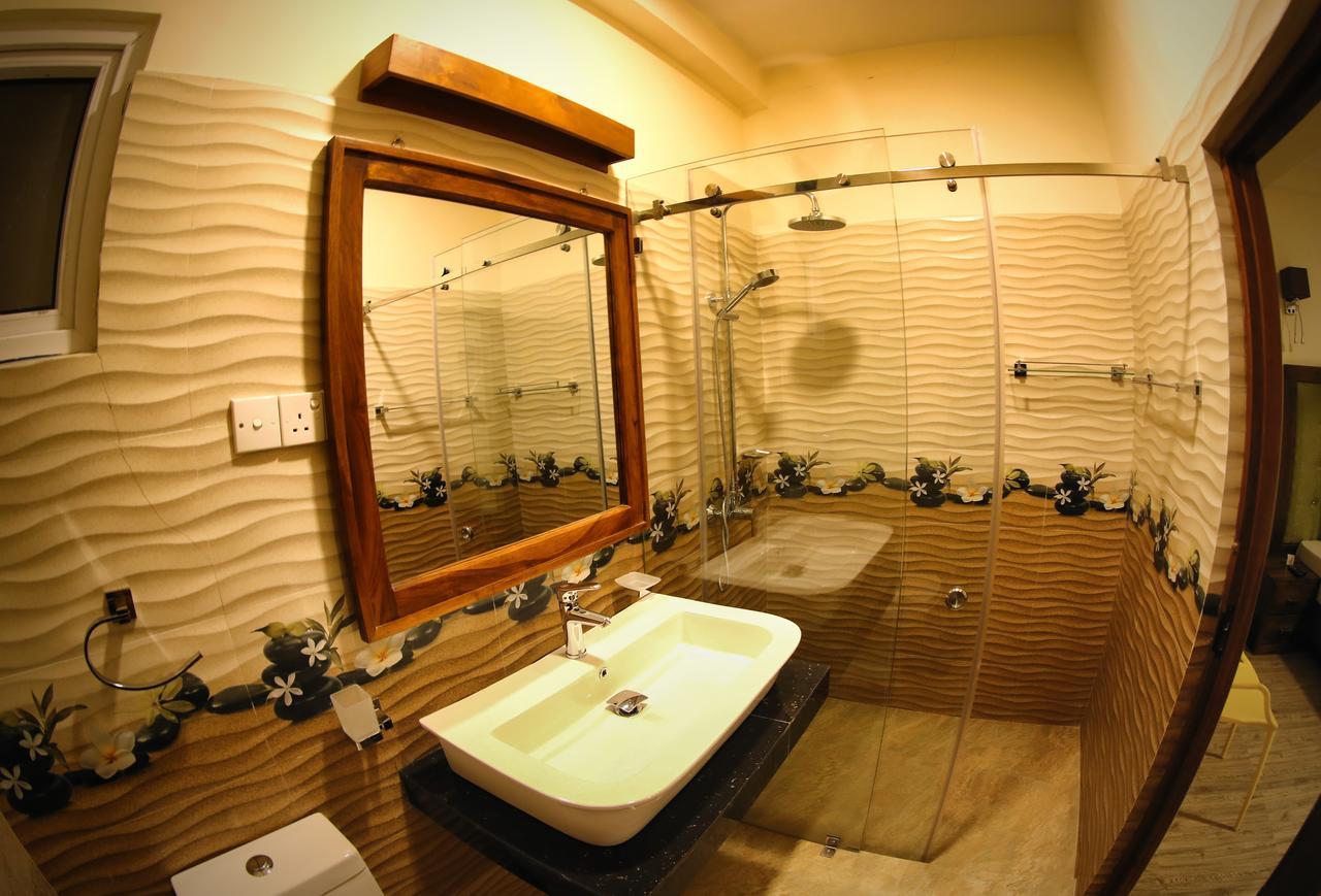 Hotel Vendol Maliga Edge Kandy Esterno foto