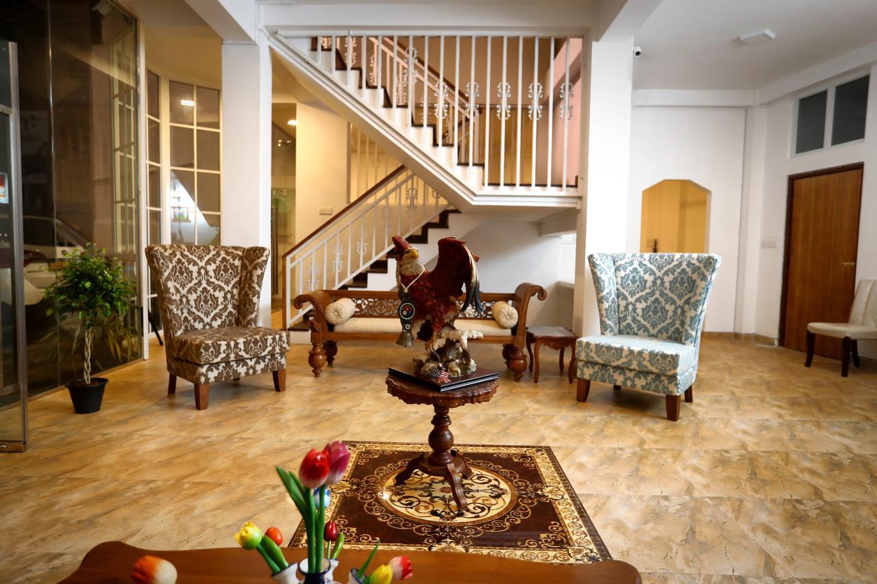 Hotel Vendol Maliga Edge Kandy Esterno foto